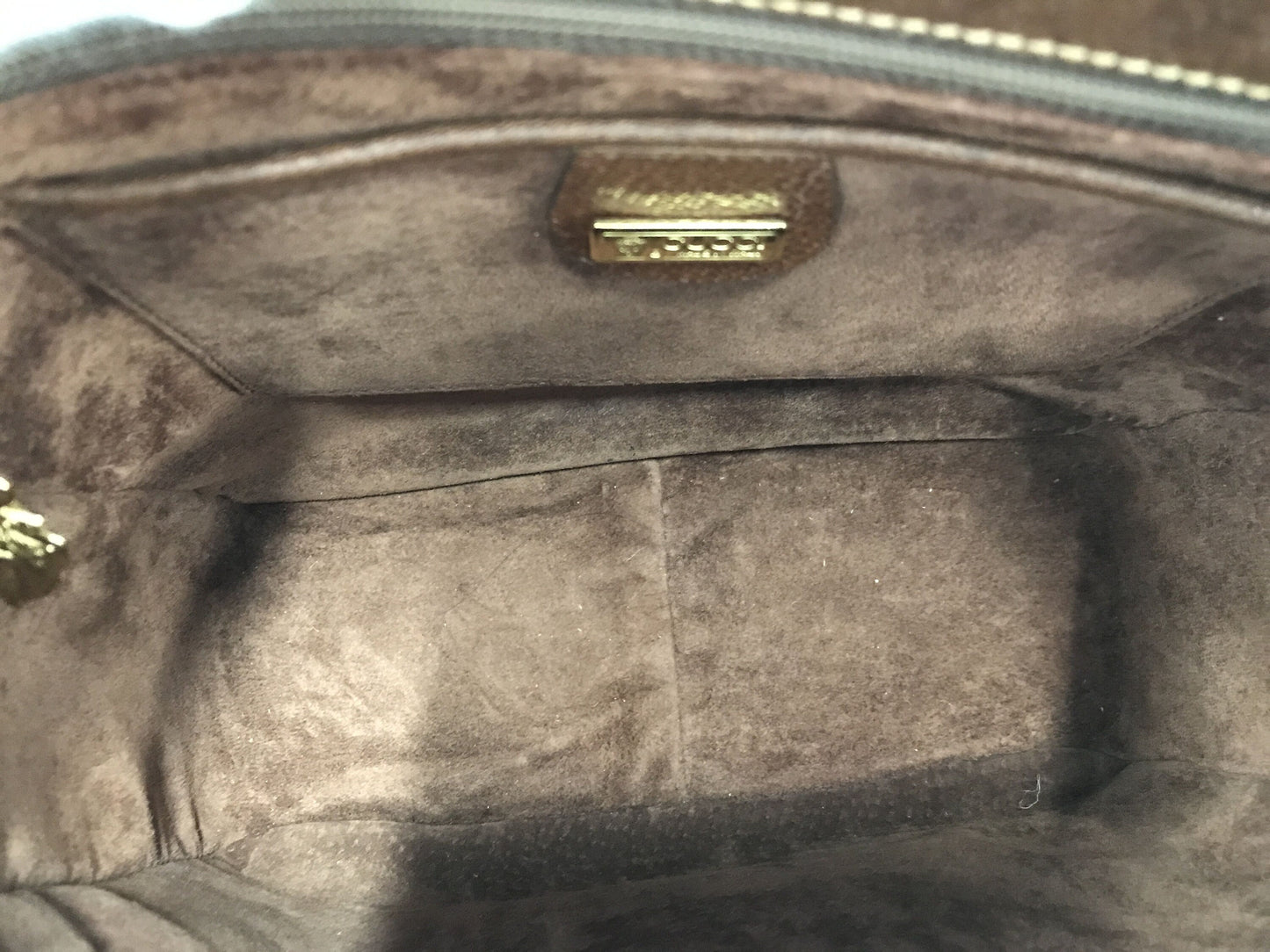 GUCCI VINTAGE 100% Authentic Genuine Leather 1097 Shoulder Bag, Brown, 1980's, Great Condition, Rare