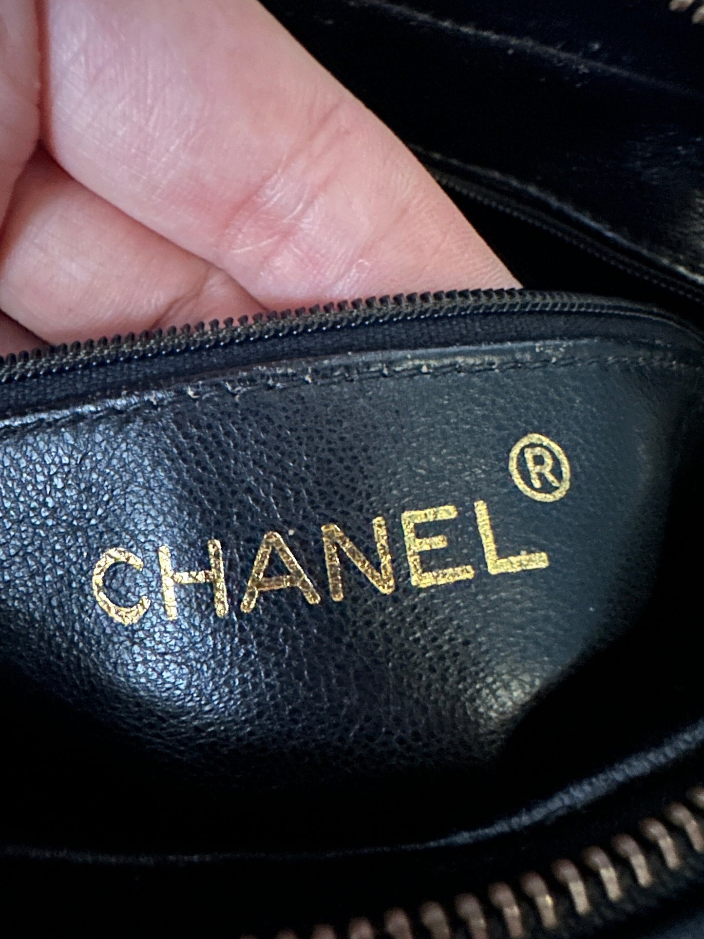Rare CHANEL VINTAGE 100% Authentic Genuine, Lamb Leather Leather Weaved Golden Chain Handbag, Black, Series 1, 1989-1991