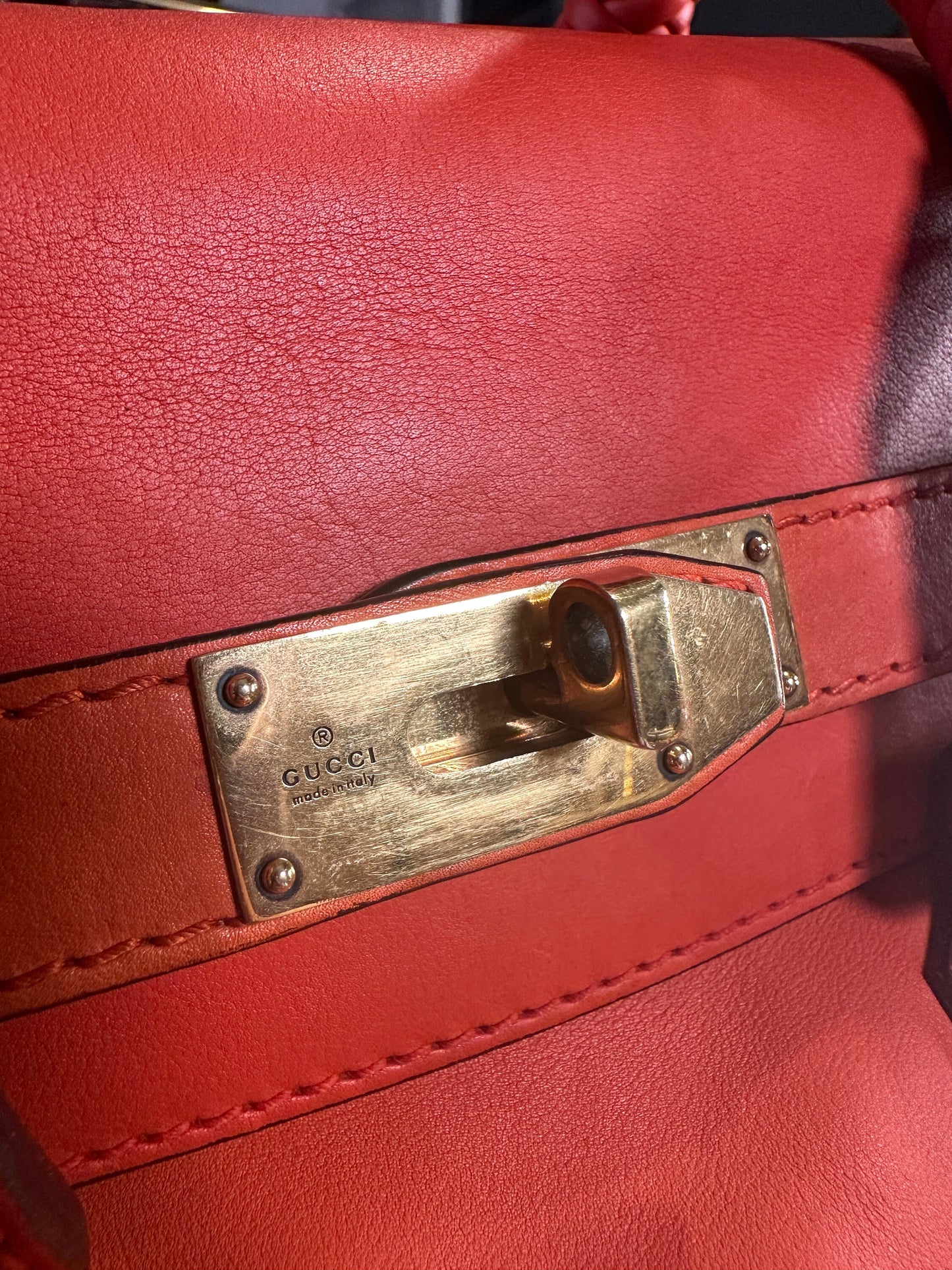 GUCCI VINTAGE 100% Authentic Genuine Handmade Weave Details Turn Lock Handbag, Orange, Y2K, Great Condition