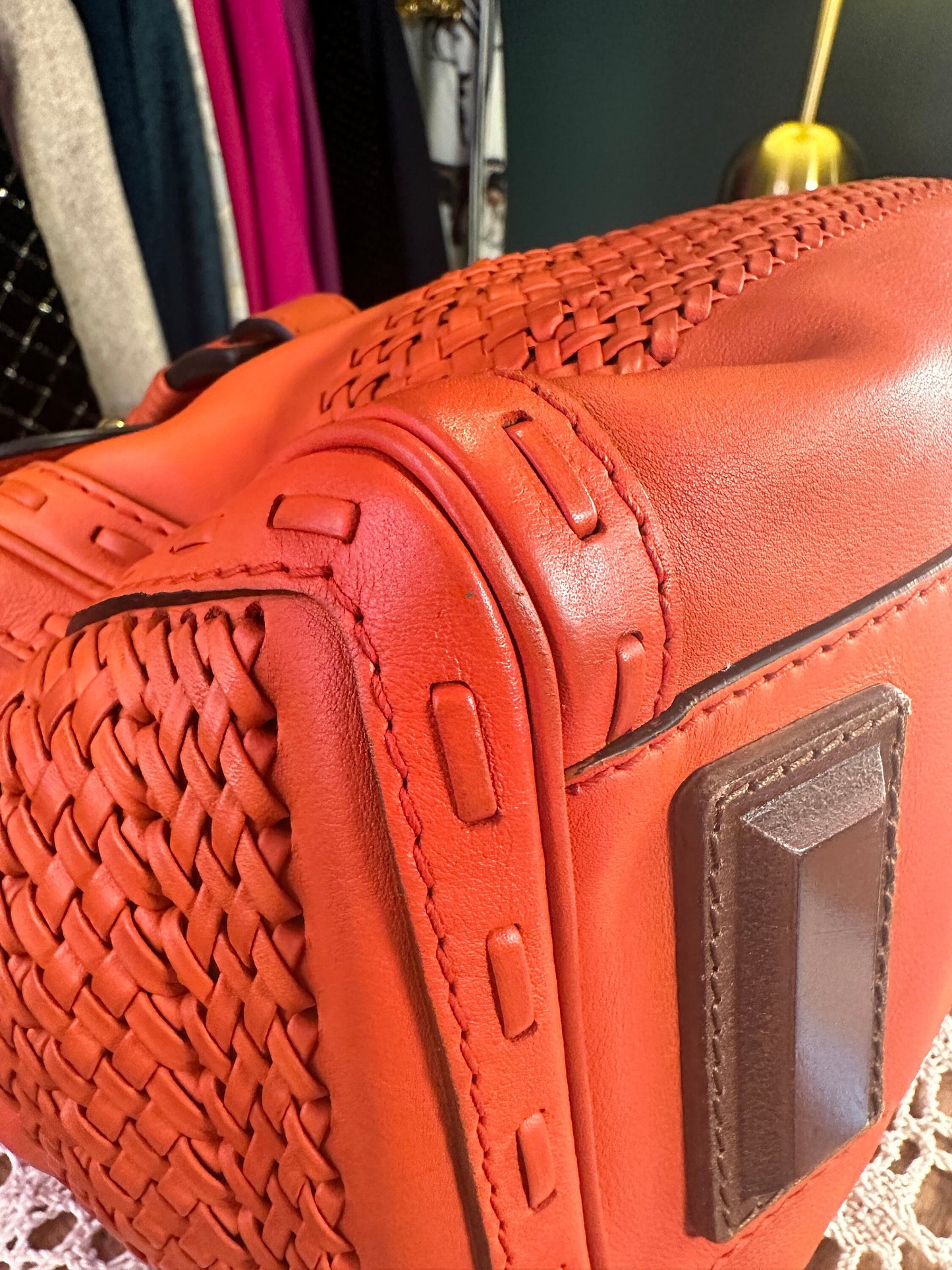 GUCCI VINTAGE 100% Authentic Genuine Handmade Weave Details Turn Lock Handbag, Orange, Y2K, Great Condition