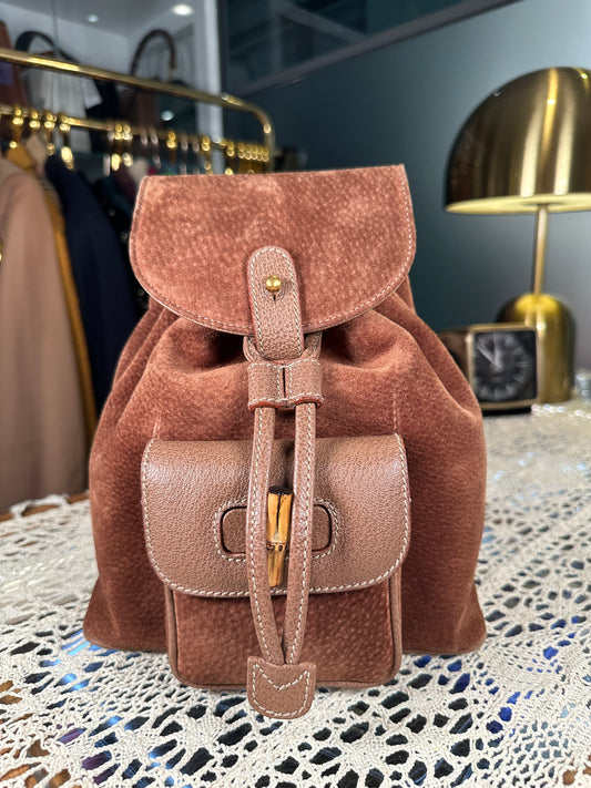 GUCCI VINTAGE 100% Authentic Genuine Leather Iconic Bamboo Handle Backpack, Medium Size, Suede in Brown, 2000's, Good Condition