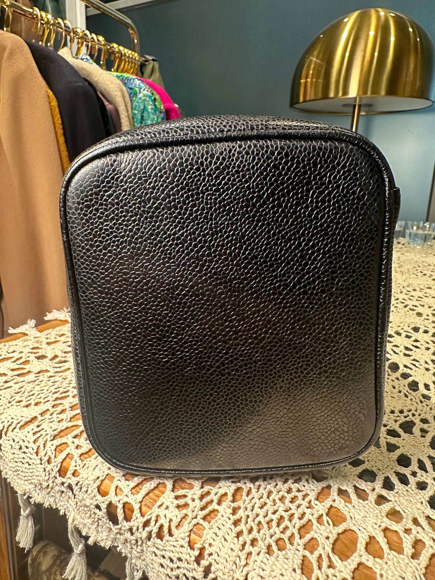 CHANEL VINTAGE 100% Authentic Genuine Leather Makeup Vanity Case Bag, Series 1, Black, 1989-1991, Good Condition