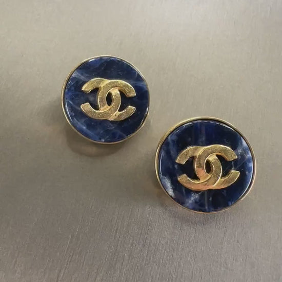 CHANEL VINTAGE 100% Authentic Genuine Clip On Logo Earrings in Gold with Natural Stone in Deep Blue, 1995, Made in France