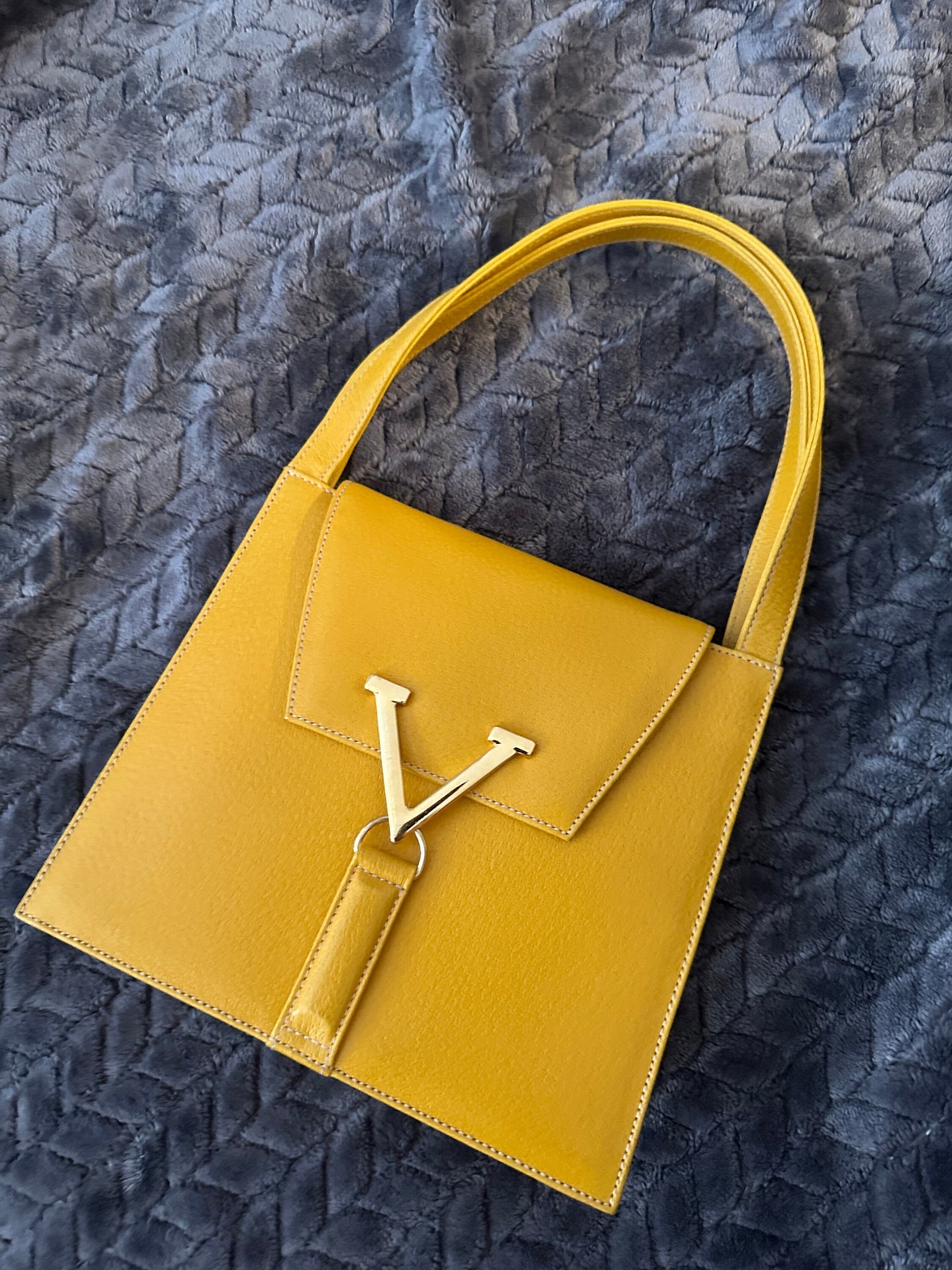 VALENTINO VINTAGE 100% Authentic Genuine Leather Handbag, Yellow, 1990's, Great Condition