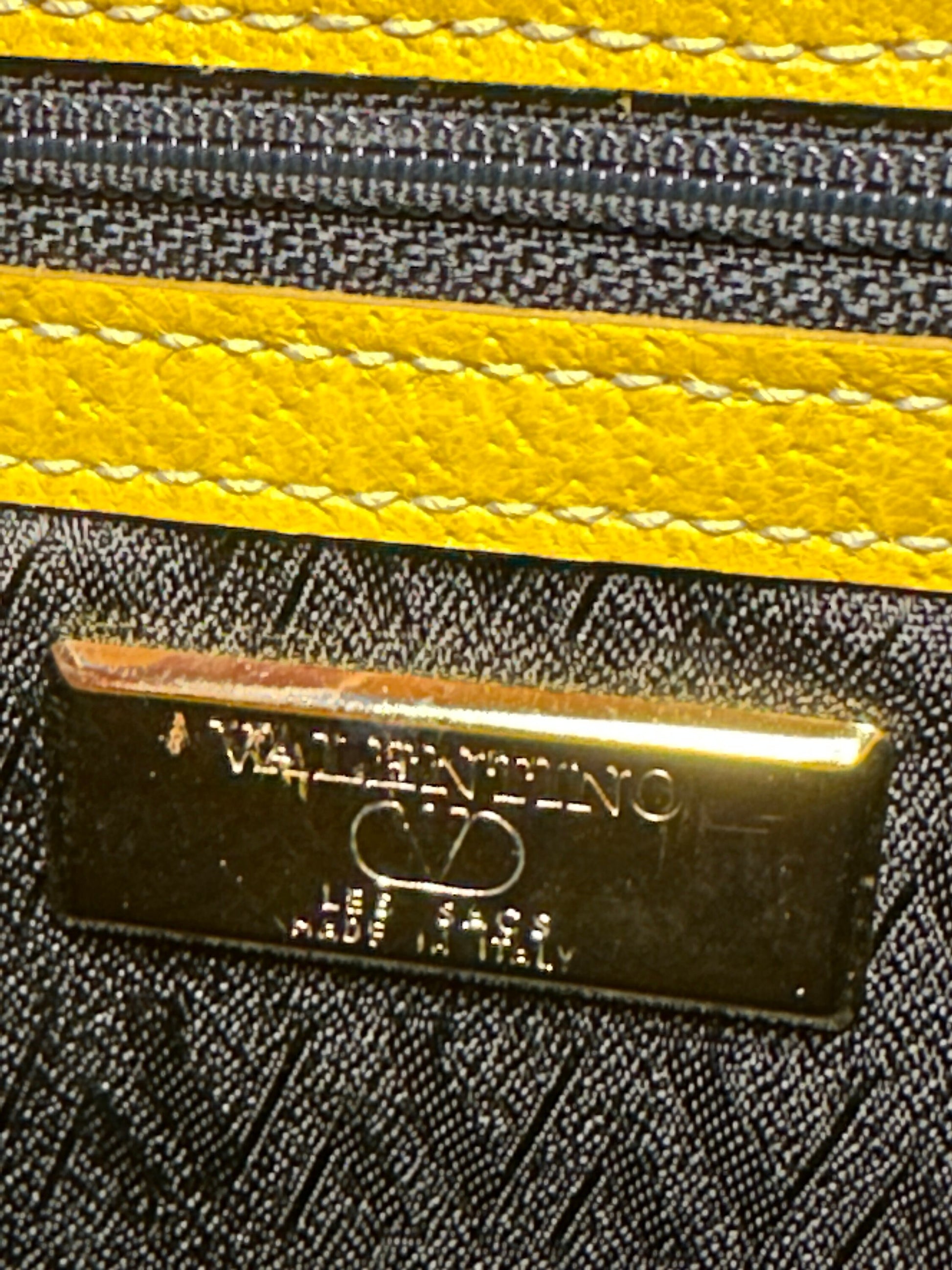 VALENTINO VINTAGE 100% Authentic Genuine Leather Handbag, Yellow, 1990's, Great Condition