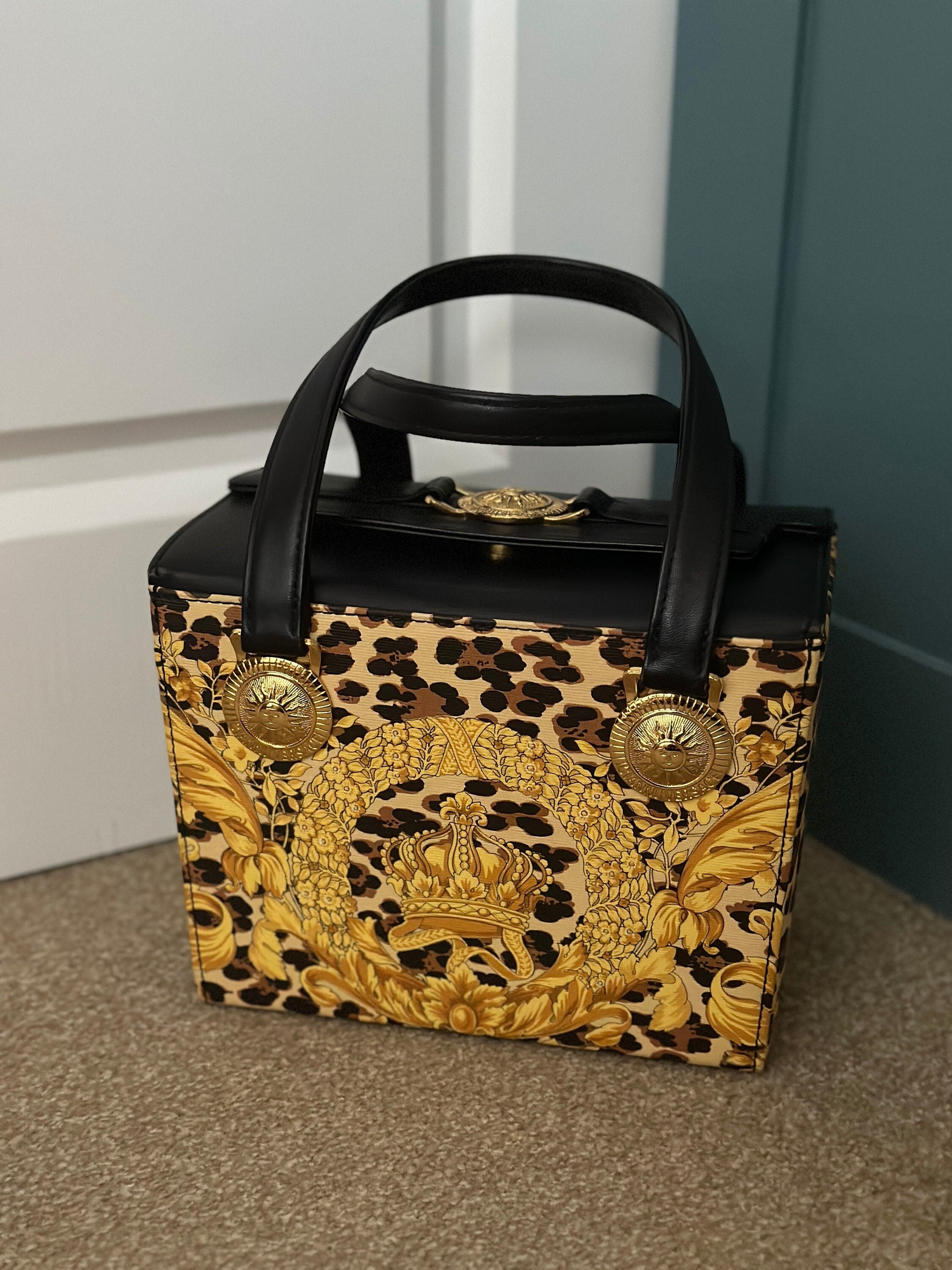 Versace on sale classic bag