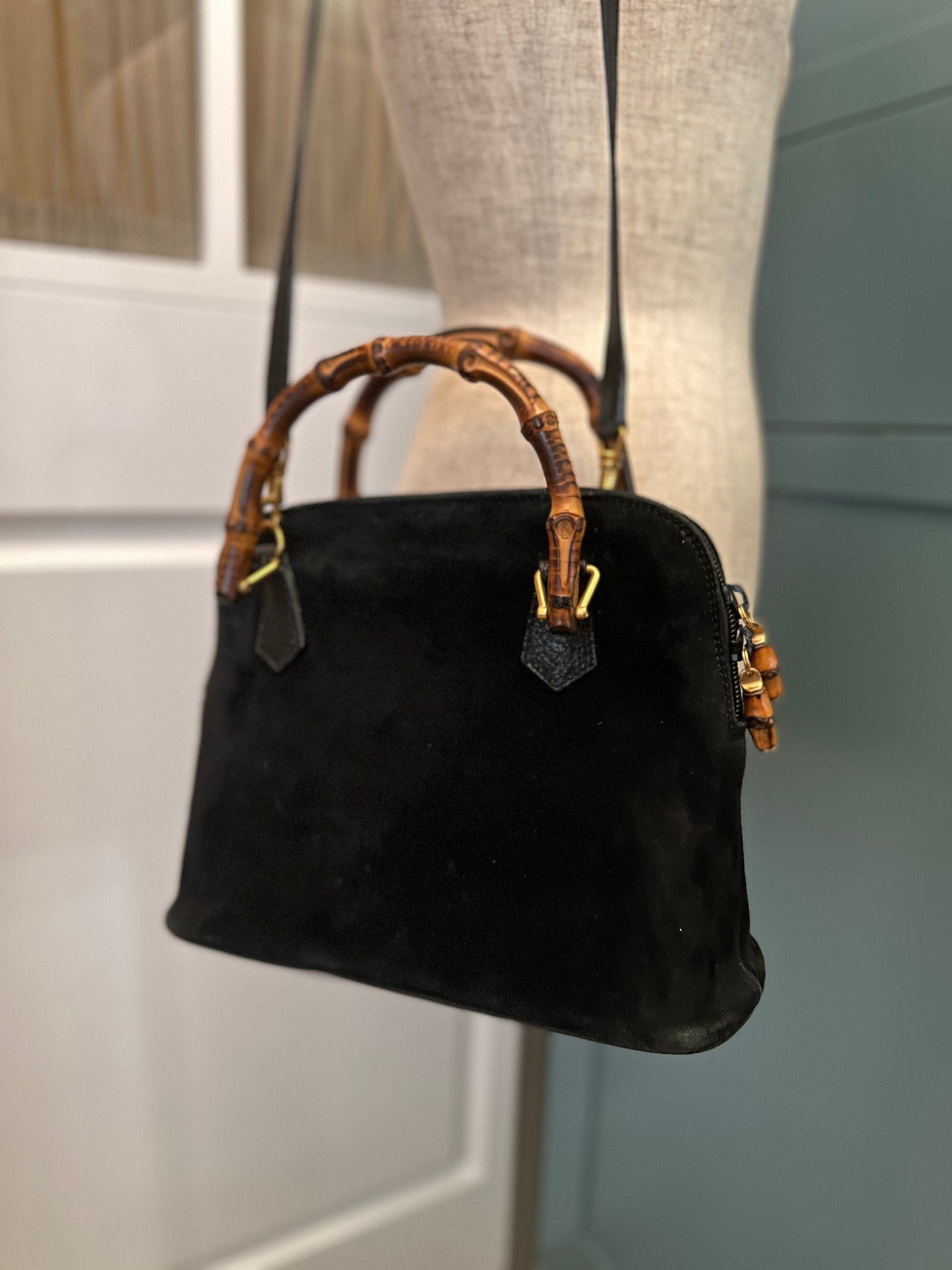 GUCCI VINTAGE 100% Authentic Genuine Large Suede Iconic Bamboo Handle Two-way Shoulder Bag, Black, 1990's, Great Condition, Rare