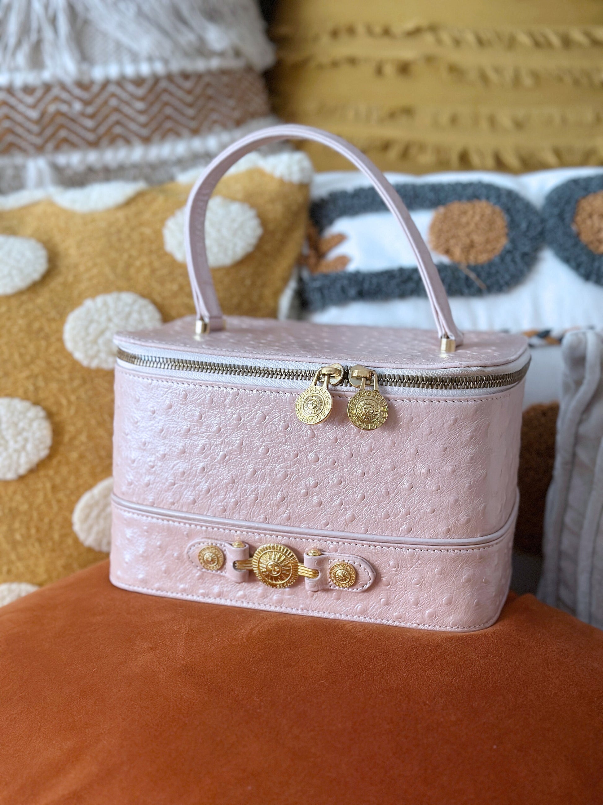 VERSACE VINTAGE 100% Authentic Genuine Ostrich Leather Makeup Case Bag, Pastel Pink, 1990's, Great Condition, Grade AB
