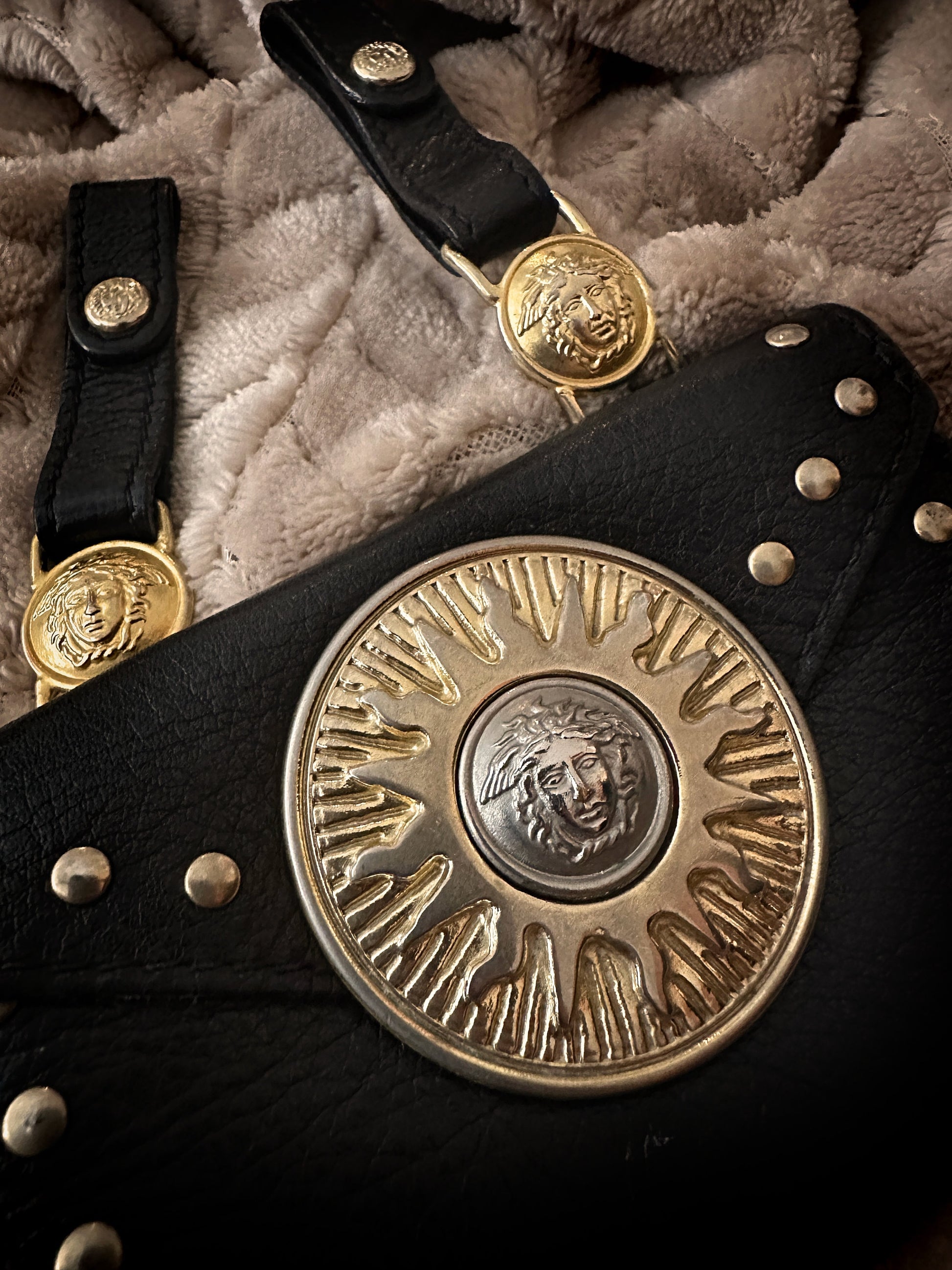 VERSACE VINTAGE 100% Authentic Genuine Gianni Versace Medusa Gold Stud Medusa Sunburst Mini Belt Bag, Black, 1994, Great Condition, Rare