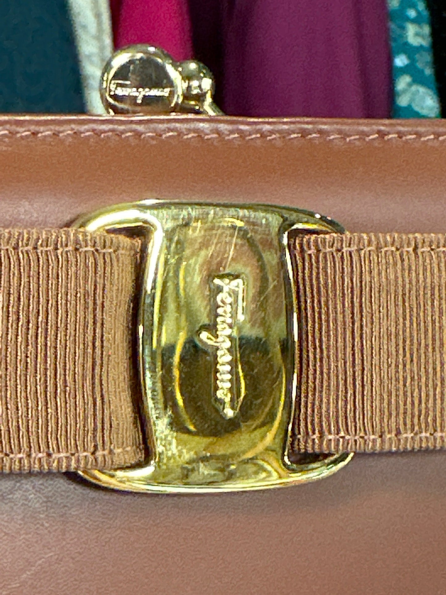 FERRAGAMO VINTAGE 100% Authentic Genuine Vara Bow Chain Shoulder Bag, Caramel Brown, 1990's, Great Condition, Grade AB