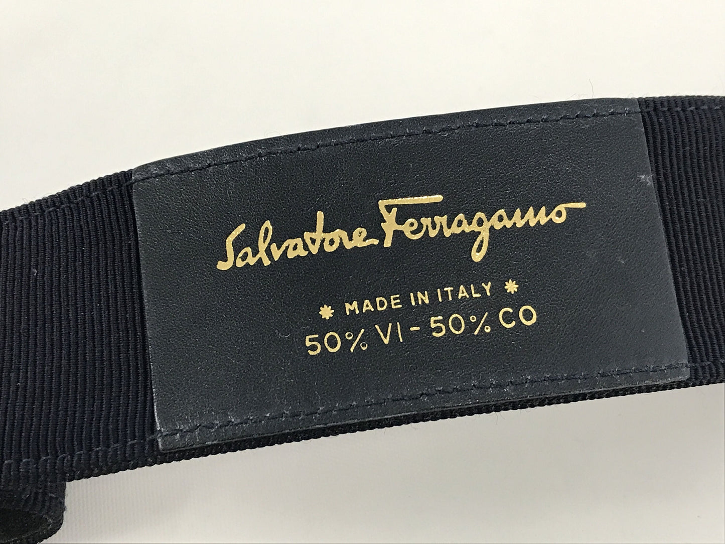 FERRAGAMO VINTAGE, 100% Authentic Genuine Bow Waist Belt, Black, Great Condition