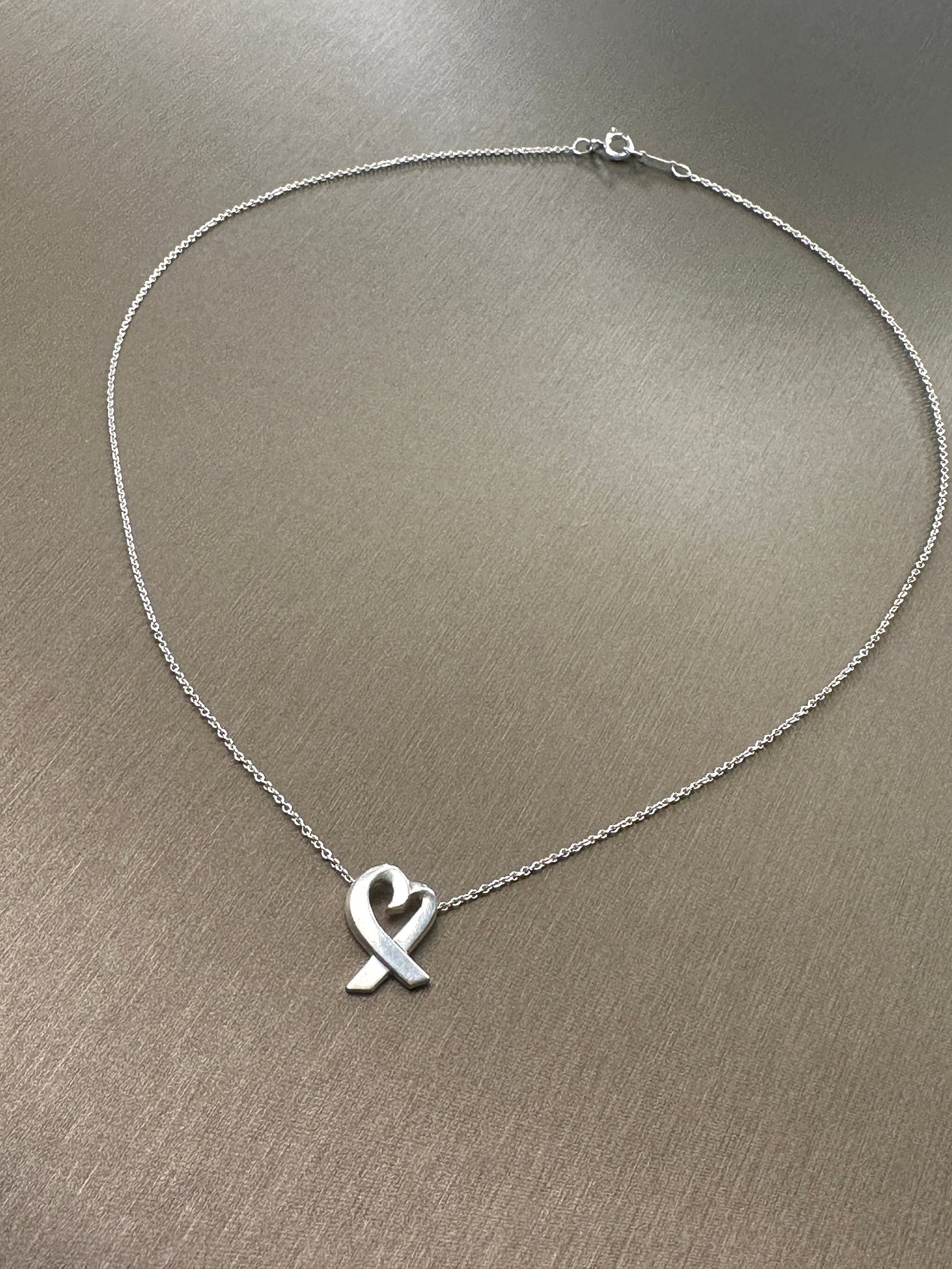TIFFANY VINTAGE 100% Authentic Genuine Heart Necklace, 925 Silver, 1990's, Great Condition