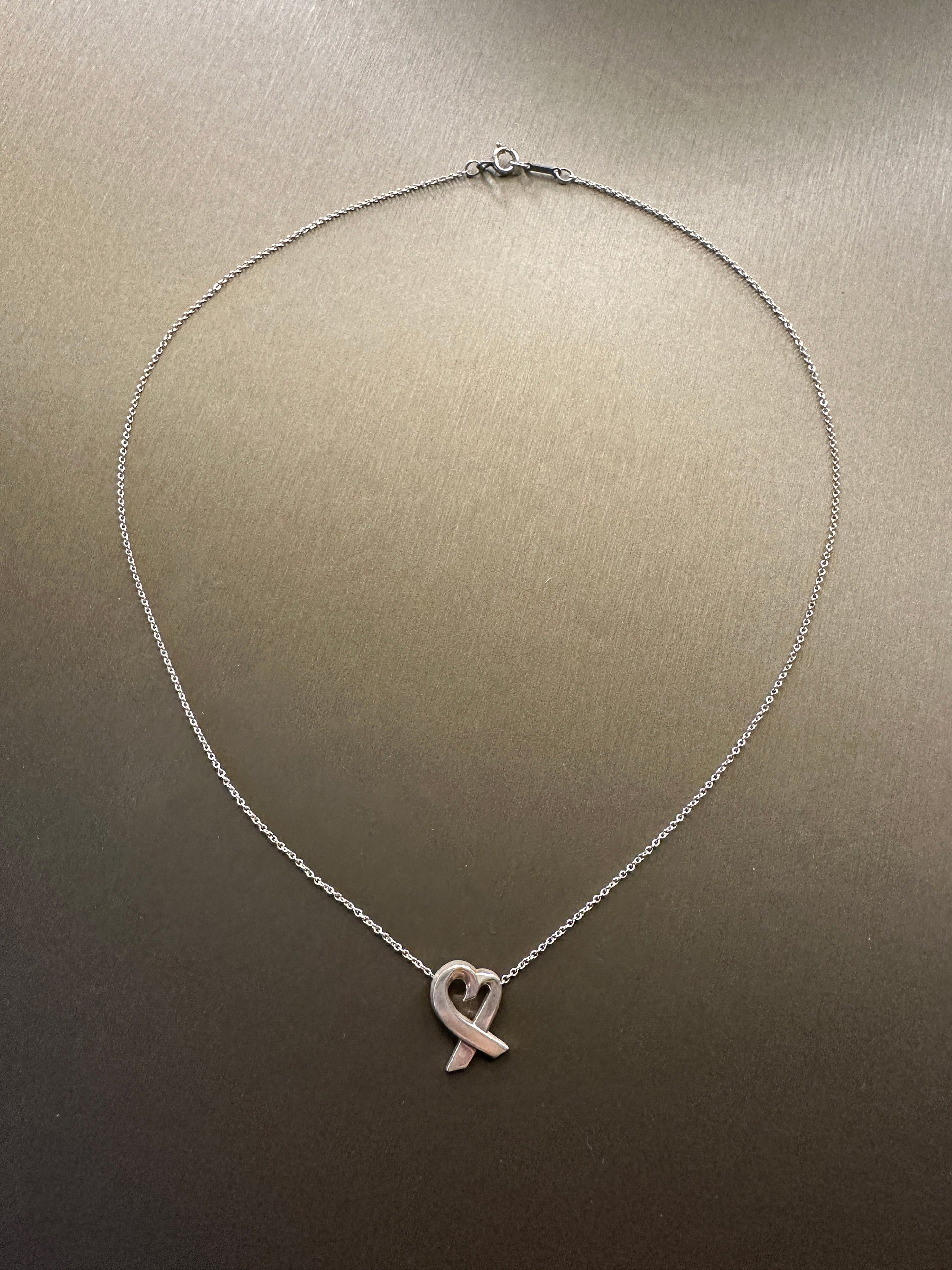 TIFFANY VINTAGE 100% Authentic Genuine Heart Necklace, 925 Silver, 1990's, Great Condition