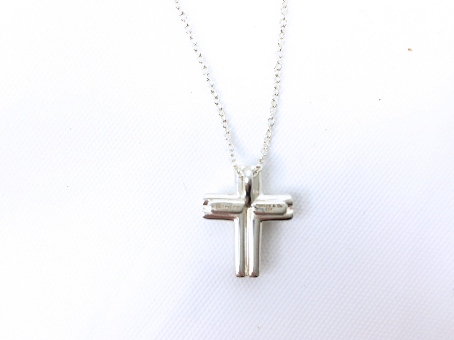 TIFFANY VINTAGE 100% Authentic Genuine Cross Necklace, 925 Silver, 1990's, Great Condition