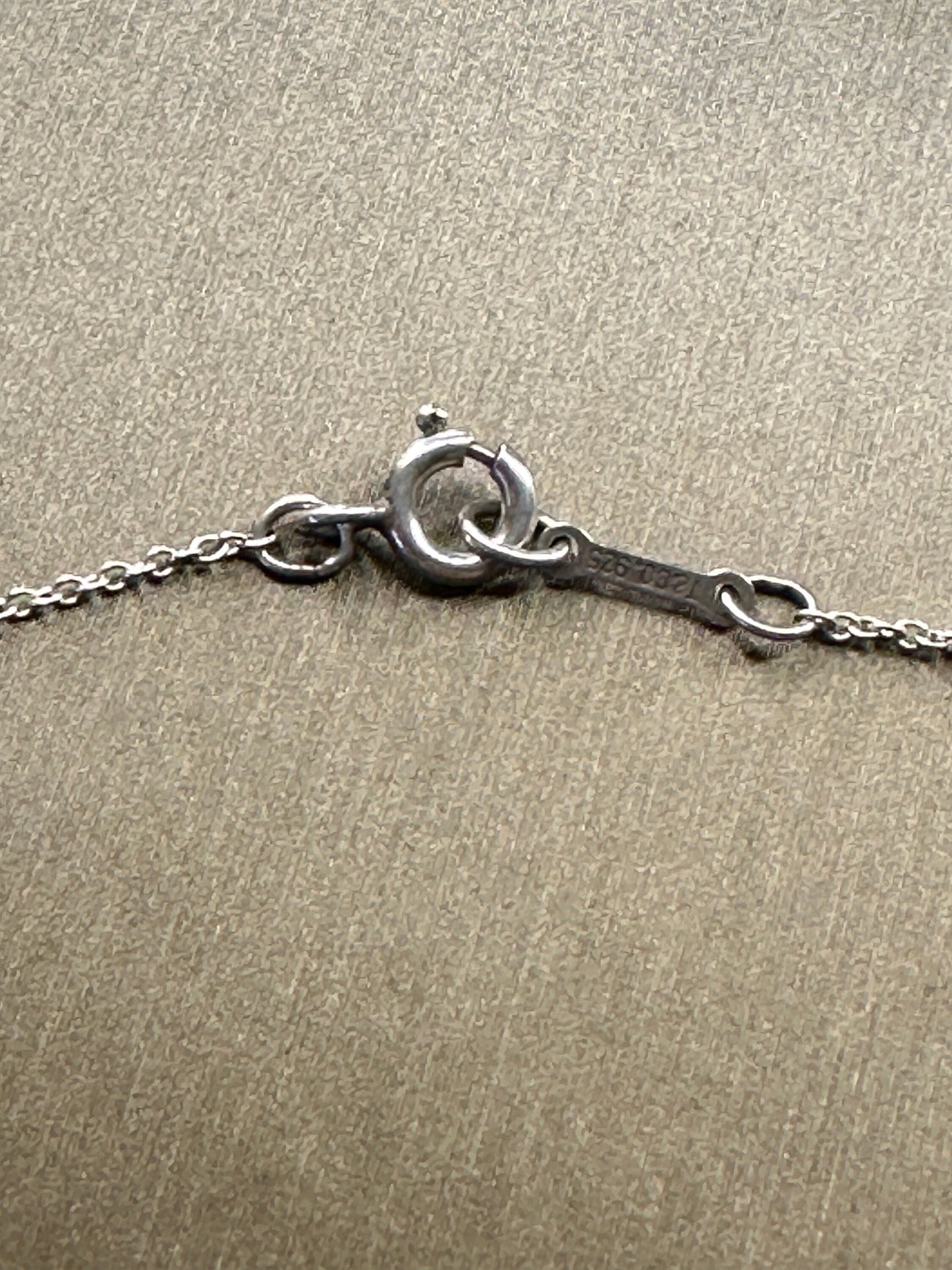 TIFFANY VINTAGE 100% Authentic Genuine Heart Necklace, 925 Silver, 1990's, Great Condition